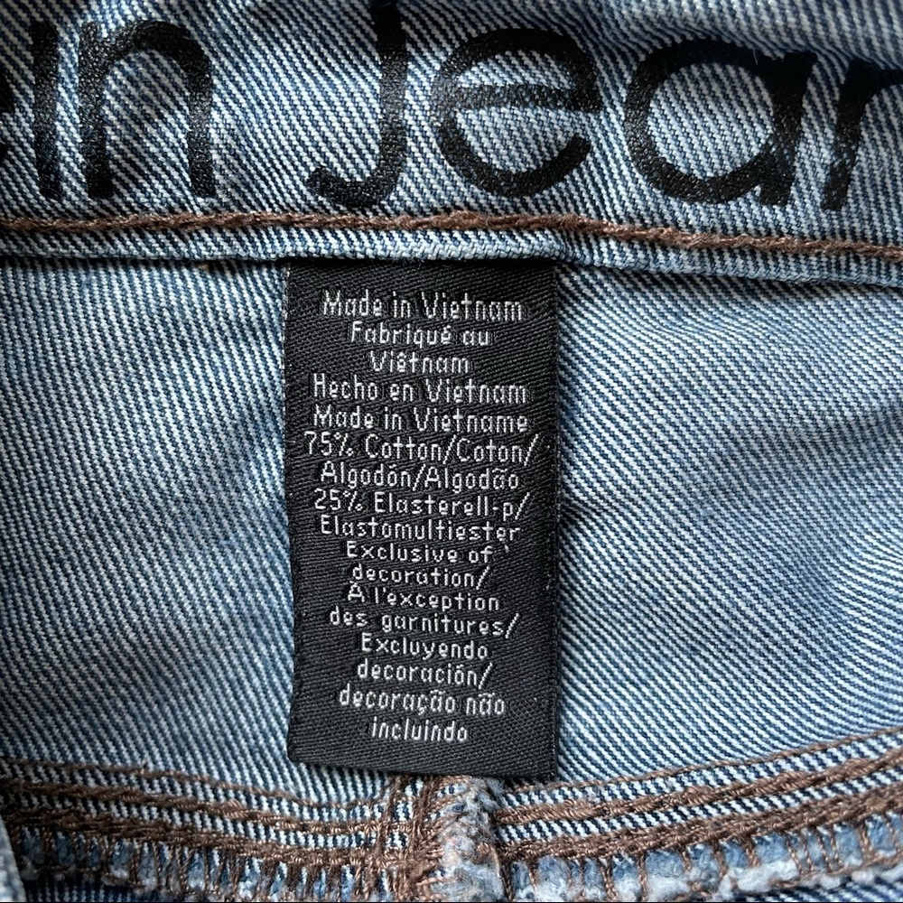 Calvin Klein Stretch Flare Mid Rise Jeans Size: 27/4 - Picture 16 of 16